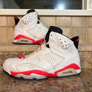 Jordan 6 White Infared size
